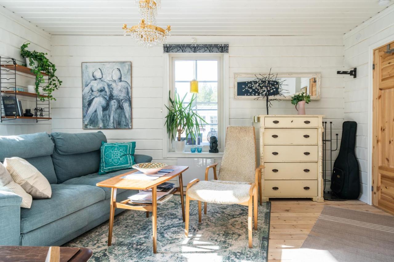 Torpet - Bed And Breakfast Med Charm Norrfjarden Exterior foto